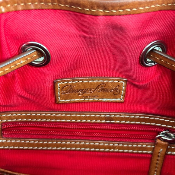 Dooney & Bourke Black Pebbled Leather Bucket Bag | British Tan Trim. EUC - Picture 4 of 5